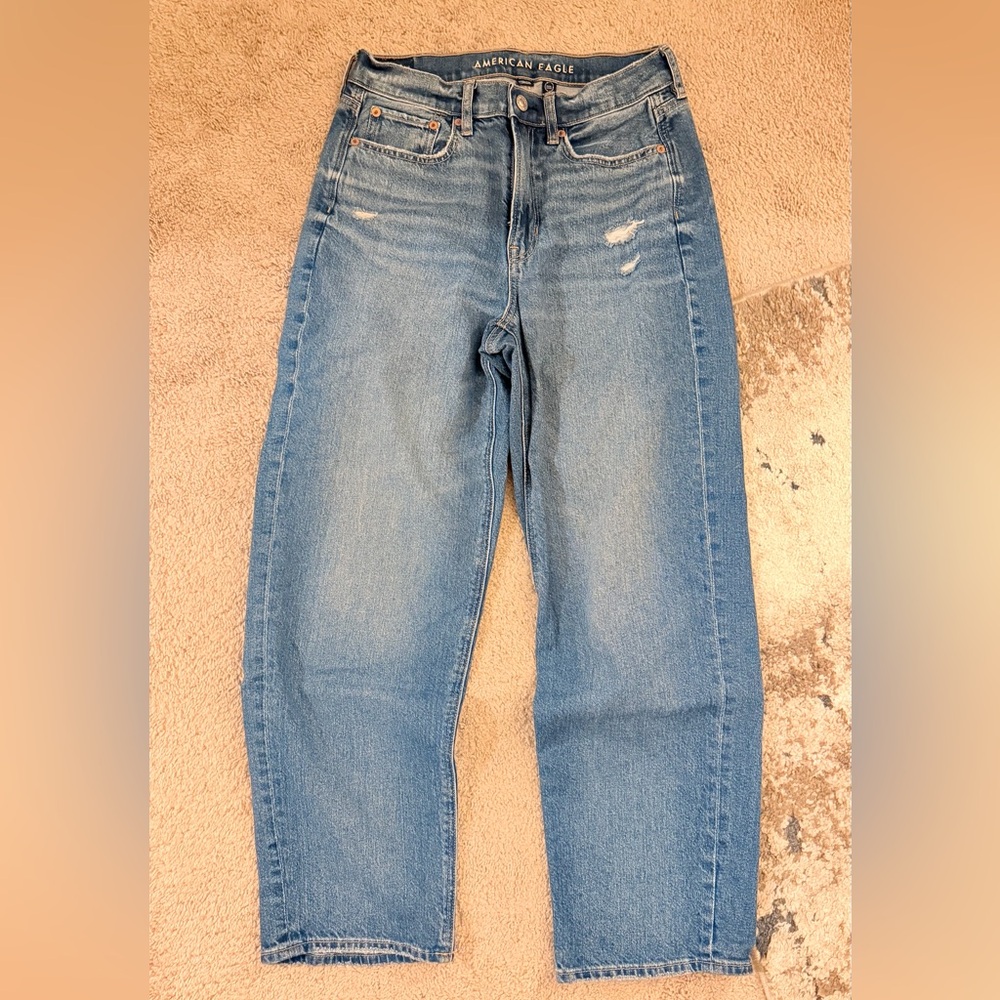 American Eagle Super High Rise Baggy Straight Jeans